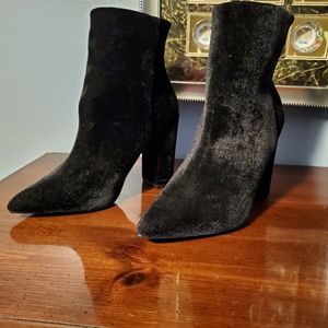 Bootie (never worn)